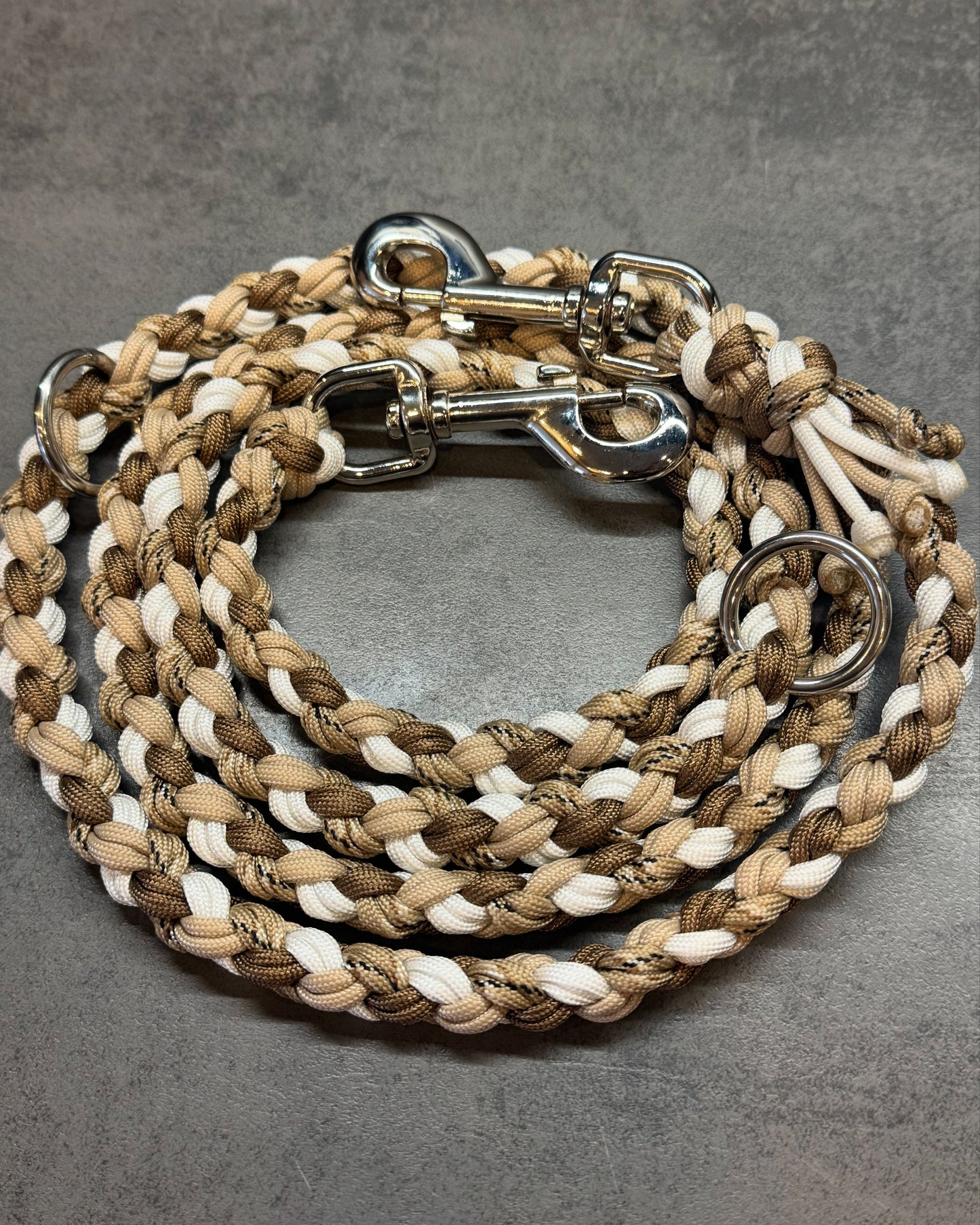 Paracordleine doppelt rund geflochten individuell erstellen