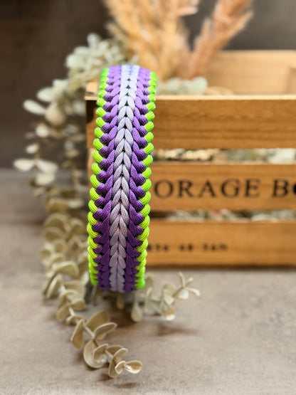 Halsband Luna individuell erstellen